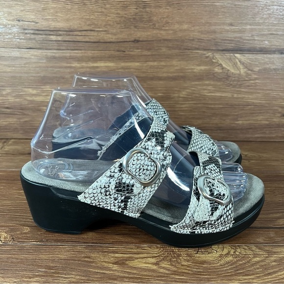 Dansko Sophie Snakeskin Leather Sandals Clogs Women’s Size 8 (38) Shoes - Picture 10 of 10